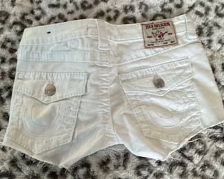 True Religion Joey CutOff Low Rise CutOff Short third image