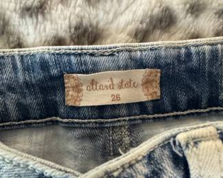Altard State Distressed Denim Shorts Size second image