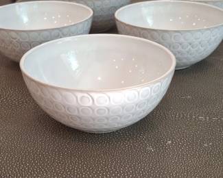Set of White Ceramic Bowls with Embossed Geometric Pattern