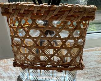 NEST Fragrances Reed Diffuser third image