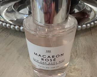 Le Monde Gourmand Macaron Ros Hair and Body Mist