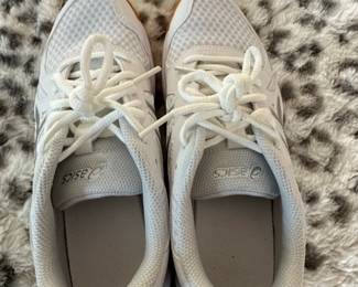 ASICS Womens Upcourt Volleyball Shoes second image