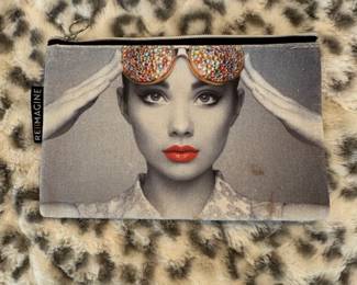 Audrey Hepburn Breakfast at Tiffanys Style Cosmetic Bag second image