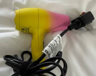 Amika Park Avenue Blow Dryer second image