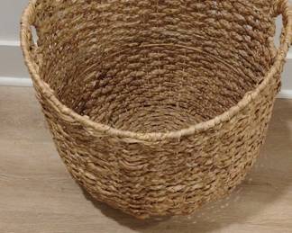 Woven Water Hyacinth Basket second image