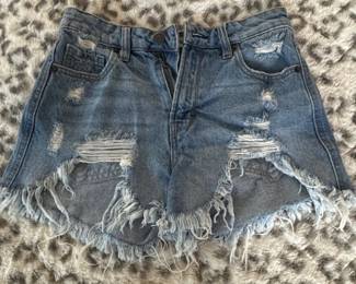 HIDDEN Distressed Denim Cutoff Shorts