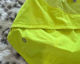 Lululemon Speed Up LowRise Shorts . Neon Yellow second image