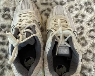 Nike Zoom Vomero Womens Running Shoes second image