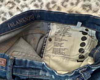 BLANKNYC Womens Denim Cutoff Shorts Size second image