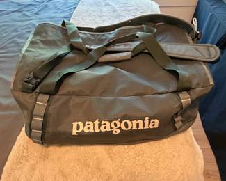 Patagonia Black Hole Duffel Bag L second image