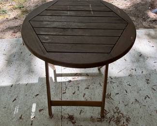 Round Folding Eucalyptus Outdoor Table