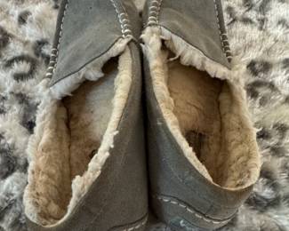 Koolaburra by UGG Suede Sheepskin Lined Moccasin Slippers second image
