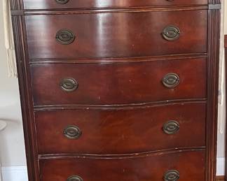 5 drawer dresser 