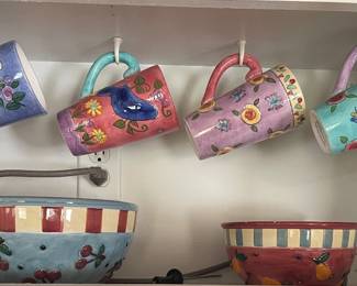 Cups and bowls 