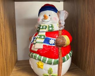 Snowman cookie jar