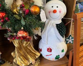 angel and the snowman