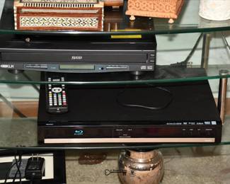 0470Family Room