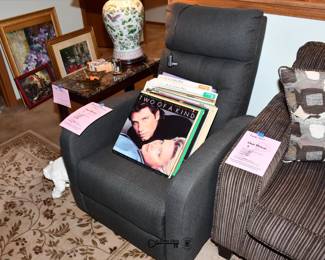 0390Family Room