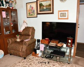 0463Family Room
