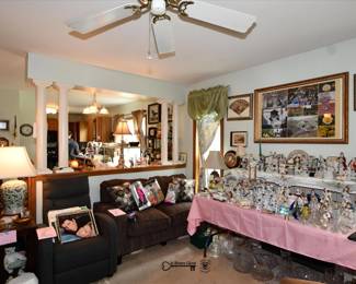 0373Family Room