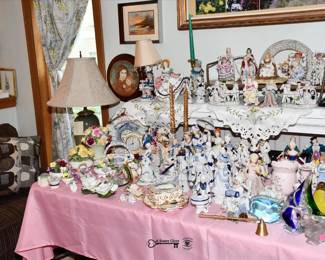 0419Family Room