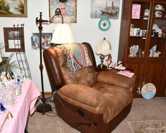 0461Family Room