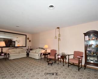 027Living Room