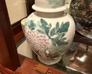 Andrea by Sadek ginger jar