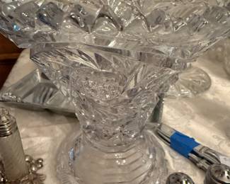 Imperial glass whirling star pressed glass