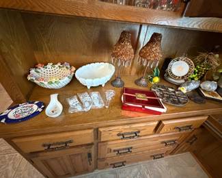 More beautiful dishes and crystal wine corks