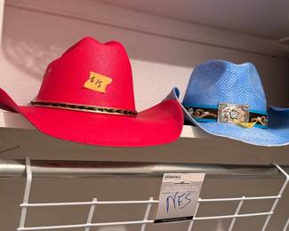 more cowboy hats