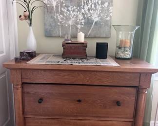 Gorgeous filing cabinet