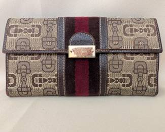 Vintage Gucci wallet