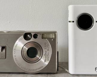 Canon PowerShot & Flip Cameras