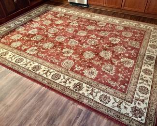 Ariana 7'10" x 11' Area Rug