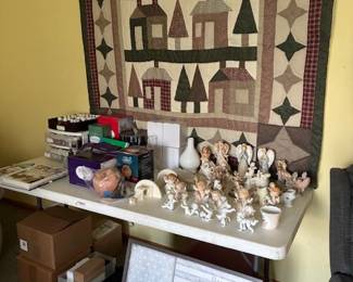 Essential oils, figurines, angels/collectables