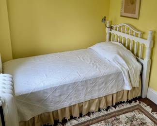 Twin Bed 