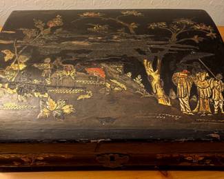 18th C. Chinese Wood Lacquer Box