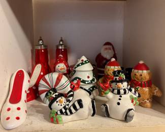 Salt & Pepper Shakers