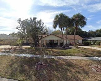 Picture of front of house for estate sale.  HOA will not allow any signs for estate sale