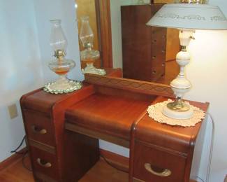 Sweet vintage Waterfall vanity with mirror and matching dresser