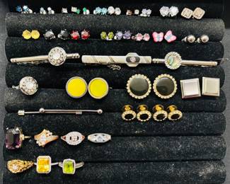 Stud Earrings / Fashion Rings / Cuff Links / Tie tacks