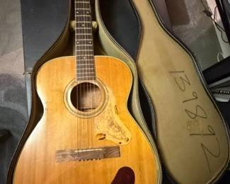 Vintage Harmony Sovereign Jumbo body guitar. USA