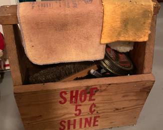Vintage Wooden Shoeshine Kit
