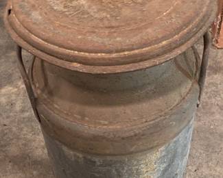 Early Milk Can