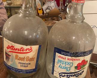 Hunter's Root Beer Fountain Syrup Jar/Hunter's Cherry Cocktail Fountain Syrup Jar