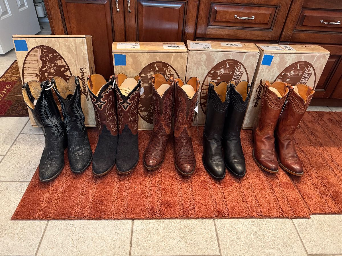 Ostrich, Hippopotamus, Custom high end leather Lucchese size 13B-14 a couple pair new