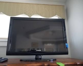 Flat screen TV
