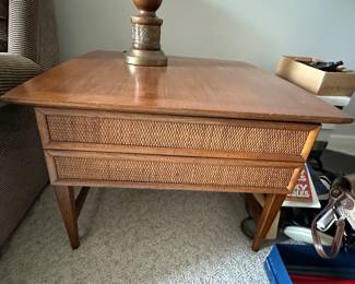 (2) Mid-Century Modern Lane Furniture  end tables.....