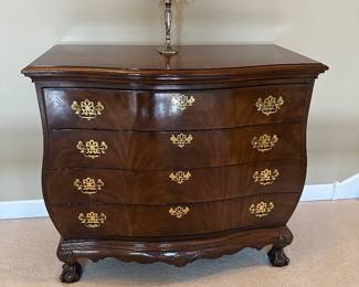 Drexel Heritage 38" x 19" x 34"